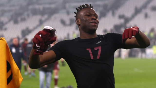 Inter su Wilfried Singo per la fascia destra.
