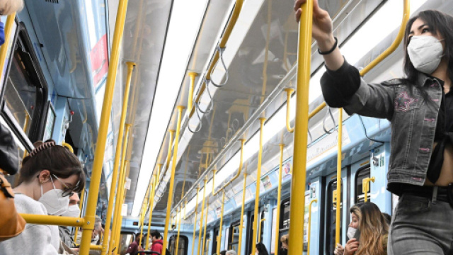 Dal 1&deg; ottobre scadr&agrave; l'obbligo delle mascherine anche sui mezzi pubblici.