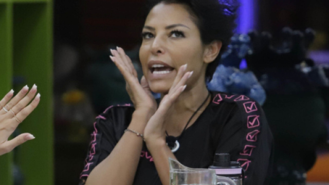GFVip 7, Carolina contro Bruganelli nel post-puntata: &lsquo;Fa risultare che io sono bigotta&rsquo;.