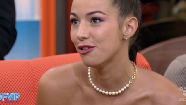 GFVip7, Ginevra Lamborghini: &lsquo;Ho lo stipendio classico di una dipendente&rsquo;.