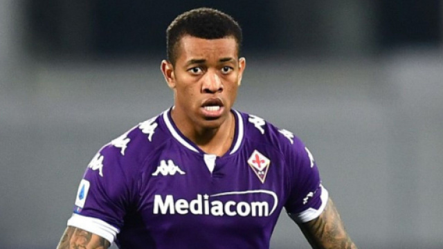 In foto Igor, difensore della Fiorentina.