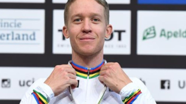 Ciclismo, i corridori che chiudono la carriera a fine 2022.