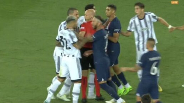 L'embrouille Paredes - Ramos lors de PSG-Juventus (capture YouTube)