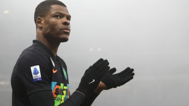 Il Real Madrid chiede Dumfries all'Inter.