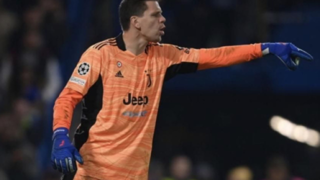 Szczesny potrebbe trasferirsi al Chelsea.