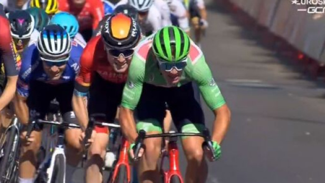 Vuelta Espa&ntilde;a, la vittoria di Mads Pedersen a Talavera de la Reina.