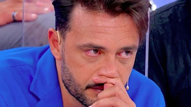 Uomini e donne, Armando tace e sparisce dai social.