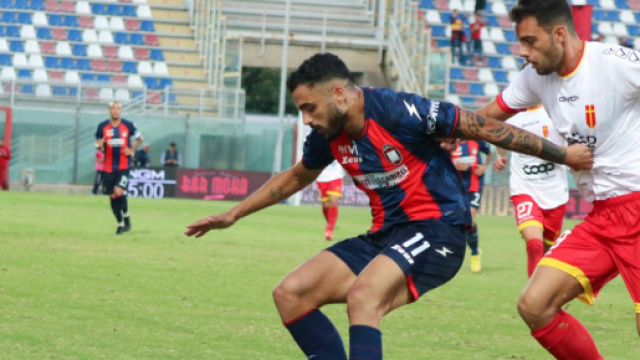 Crotone, Bernardotto in uscita.