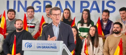 El presidente del PP tach&oacute; de 'chapuza' la 'ley del solo s&iacute; es s&iacute;' (Twitter/NunezFeijoo)