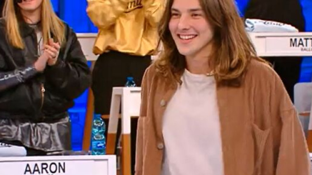 Cricca rientra ad Amici e fa la storia del programma.