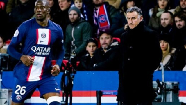 Christophe Galtier d&eacute;&ccedil;u par le rendement et le comportement de ses joueurs, dont Neymar. (screenshot Twitter - @Paristeamfr)