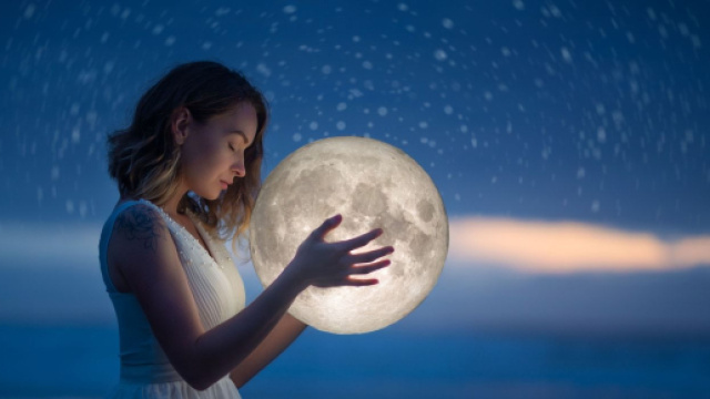 L'oroscopo del 19 gennaio: Ariete pu&ograve; recuperare, Bilancia creativa.