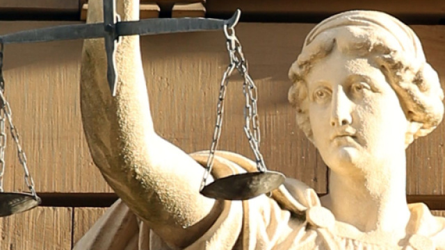 Oroscopo e classifica weekend 28-29 gennaio: Bilancia corteggiata, Cancro sbadato.