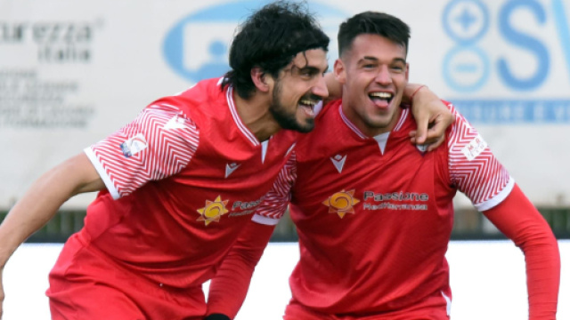 Crotone, Costantino nome per l'attacco