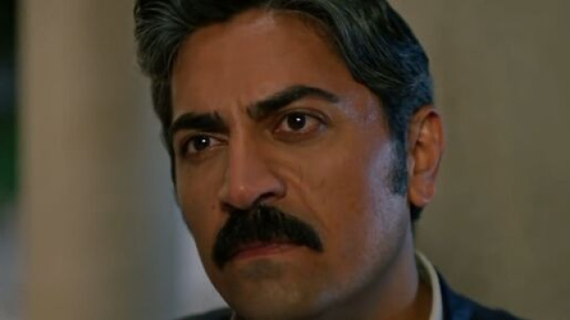 Terra amara, Gaffur vittima di un furto.