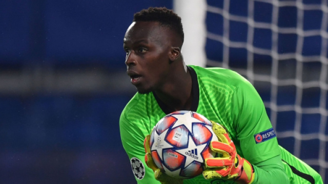 Cresce l'interesse del Milan per il portiere Edouard Mendy.