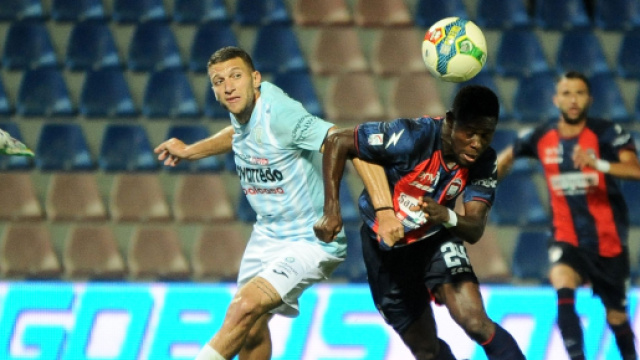 Crotone, Kargbo pu&ograve; passare alla Spal