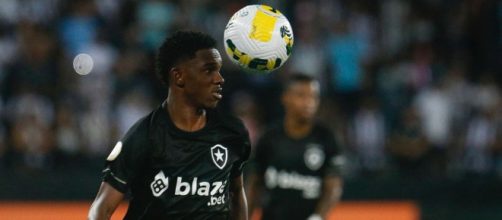 Jeffinho &eacute; uma das grandes revela&ccedil;&otilde;es do Botafogo. (Instagram/@jeffersonsantos_99)