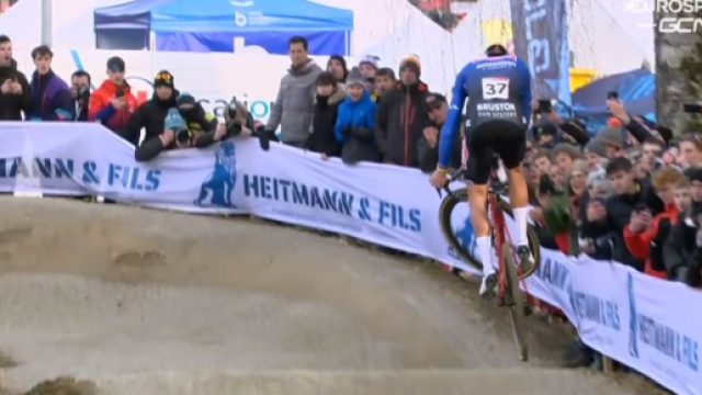 Ciclocross, Mathieu Van der Poel vince il ciclocross di Besan&ccedil;on.