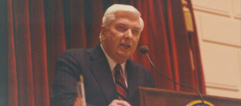 Former Rhode Island Governor Lincoln Almond passes away