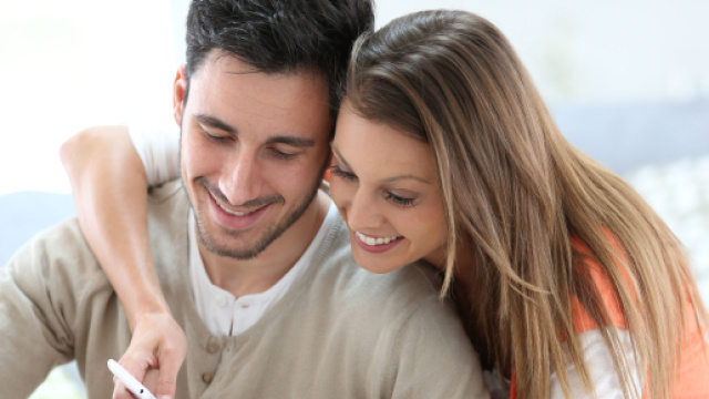 L'oroscopo del giorno 11 gennaio: Pesci risalgono, Bilancia da '4 stelle' (2&ordf; met&agrave;).