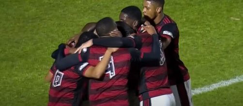 Flamengo marcou ainda no primeiro tempo (Reprodu&ccedil;&atilde;o/SporTV)
