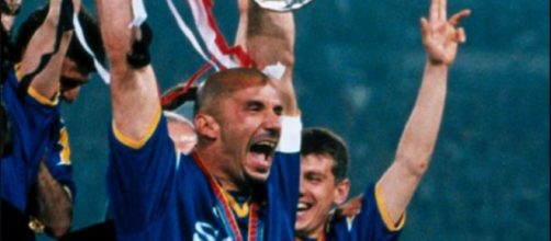 Gianluca Vialli es una de las grandes leyendas del f&uacute;tbol italiano (Twitter/@juventusfcpt)