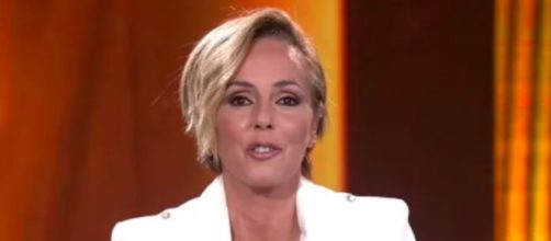 Los dos funcionarios accedieron sin permiso al expediente de Roc&iacute;o Carrasco (Captura de pantalla de Telecinco)