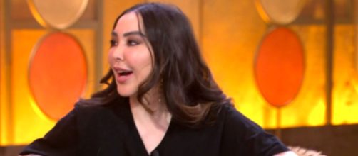 La abogada afirm&oacute; que su marido Charles no pertenece al mundo medi&aacute;tico (Telecinco)