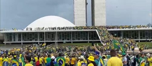 Los defensores de Bolsonaro han invadido el Congreso de Brasil (Captura de v&iacute;deo)