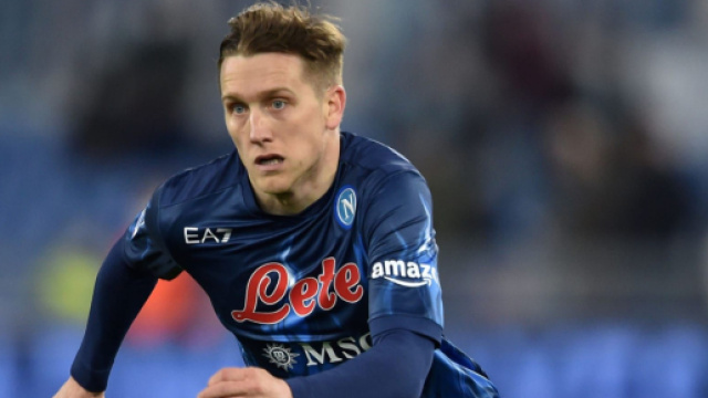 Juventus su Zielinski del Napoli, l'Inter pensa a come rinforzare la difesa.