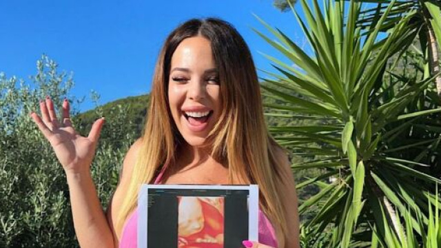 Kim Glow partage le pr&eacute;nom de sa fille avant l'accouchement. Screenshot Instagram @kim.glow.off