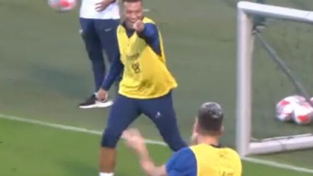 Kylian Mbapp&eacute; sous les couleurs de l'EDF (capture Twitter @equipedefrance)