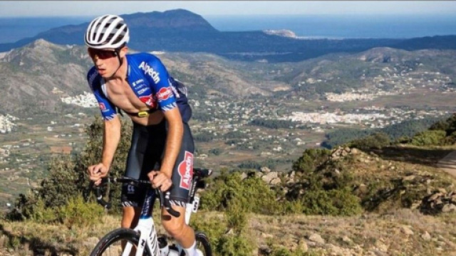 Ciclismo, Luca Vergallito debutta nel World Tour con la Alpecin.