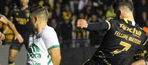 Crici&uacute;ma trope&ccedil;ou em casa (Reprodu&ccedil;&atilde;o/Facebook/criciumaec)