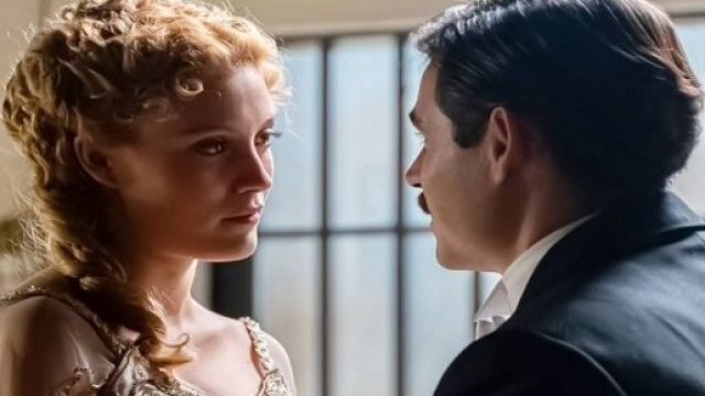 La Promessa, spoiler spagnoli: Manuel trascorre una notte d&rsquo;amore con Jana.