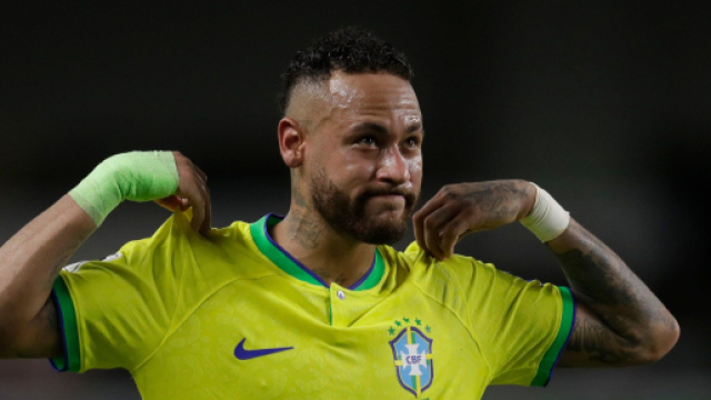 Neymar sous les couleurs du Br&eacute;sil (Capture Twitter @Amour_Du_Foot)