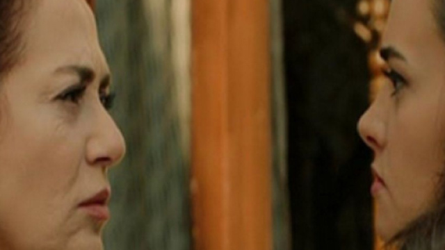 Terra amara, trame Turchia: Sevda si schiera dalla parte di Umit.