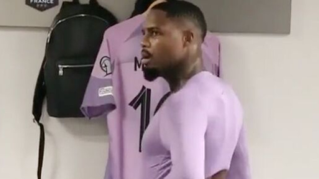 Mike Maignan auteur de mots puissants avant Pays-Bas vs France (screenshot Twitter - @Footballogue)