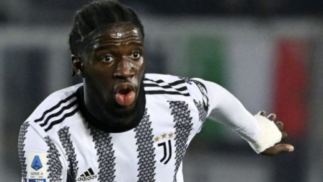 In foto Samuel Iling Junior, giocatore della Juve.