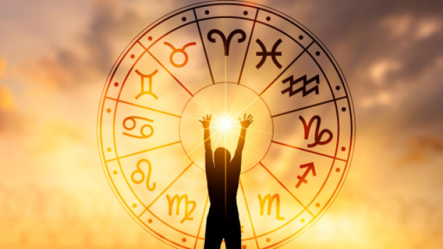 L'oroscopo del 21 ottobre, Gemelli dubbiosi e Ariete pi&ugrave; allegro.