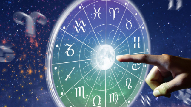 L'oroscopo del 23 ottobre: Ariete contento, Gemelli con momenti di incertezza.