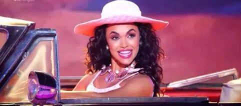 Giovana Cordeiro vira Barbie e conquista a 'Batalha do Lip Sync'