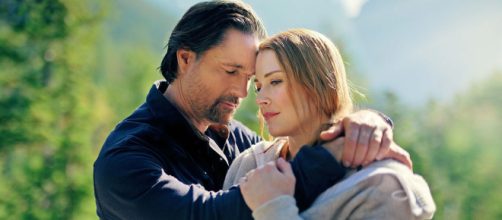 Cena de 'Virgin River' (Reprodu&ccedil;&atilde;o/Netflix)