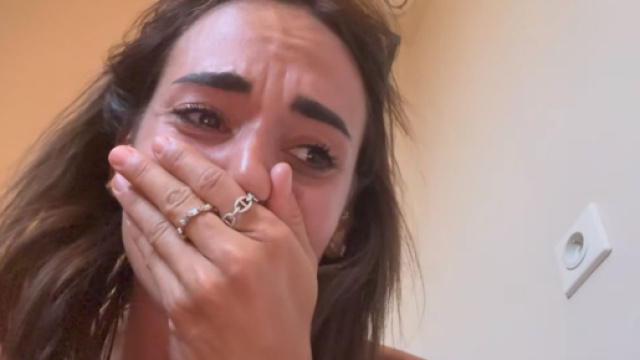 Hilona Gos annonce sa premi&egrave;re grossesse : elle raconte comment elle a failli perdre le b&eacute;b&eacute;. (Screenshot @YouTube)