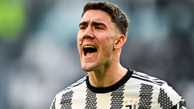 In foto Vlahovic, giocatore dalla Juventus.