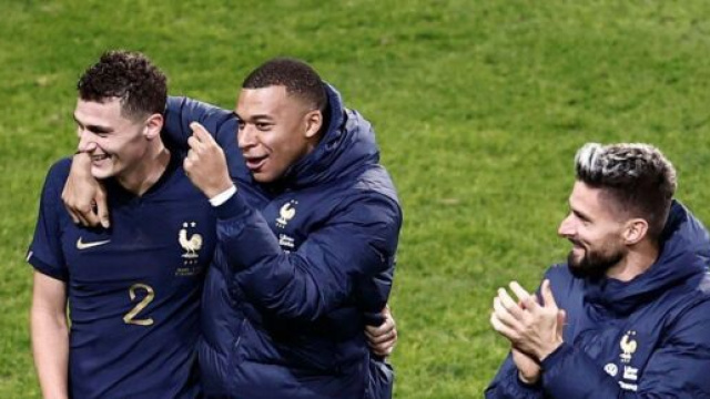 Benjamin Pavard auteur d'un doubl&eacute; face &agrave; l'Ecosse. (cr&eacute;dit Twitter - @saintbebest11)