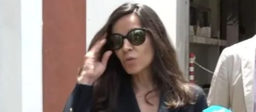 El director de la c&aacute;rcel de Koh Samui dijo que el chef se 'estresaba' durante las visitas de su madre (Captura de pantalla de Telecinco)