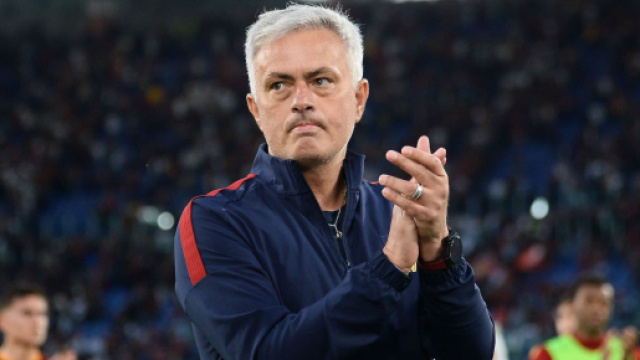 Mourinho, possibile addio alla Roma: ipotesi Inter ma dipende da eventuale nuova propriet&agrave;.