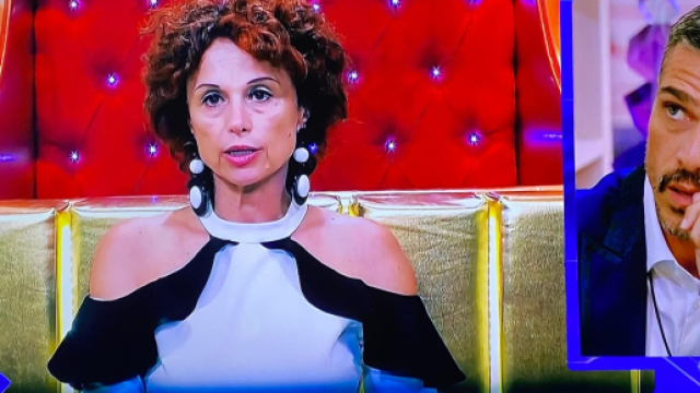Grande Fratello, Massimiliano contro Beatrice.
